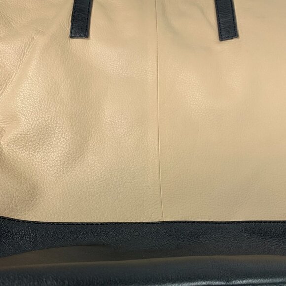 Clever Carriage Company Leather Shoulder Tote Bag Beige & Black 22"Wx14.5"Hx6"D - Picture 10 of 11